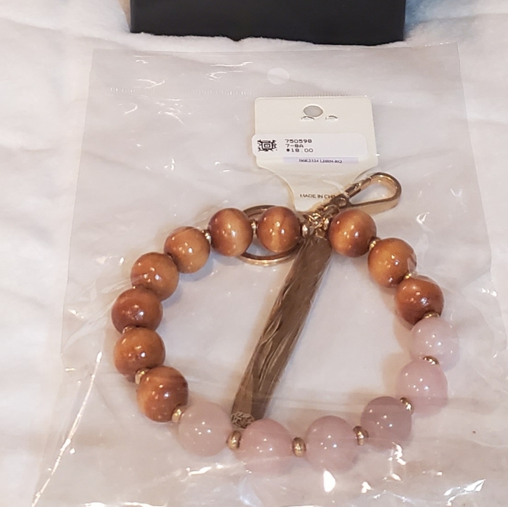 Ladies jewelry